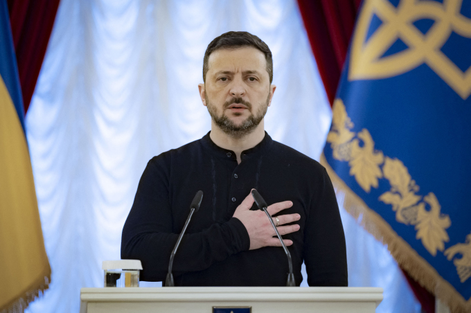 Zelensky Open to Direct Talks with Putin but Rejects Territorial Concessions