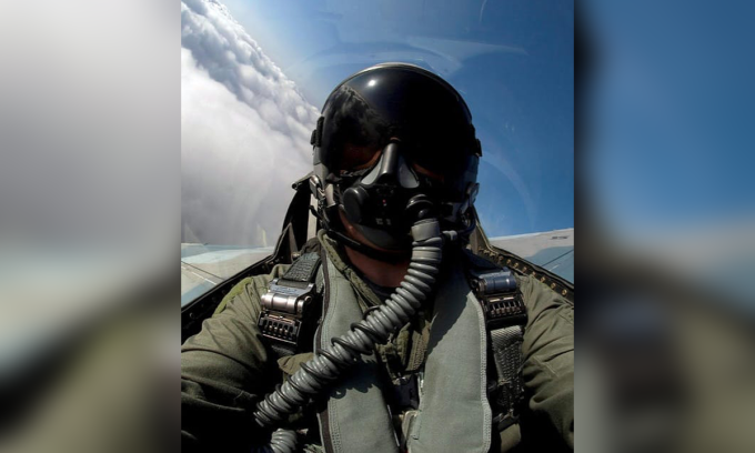 Ukraine's F-16 Shoots Down Six Russian Missiles in Single Sortie