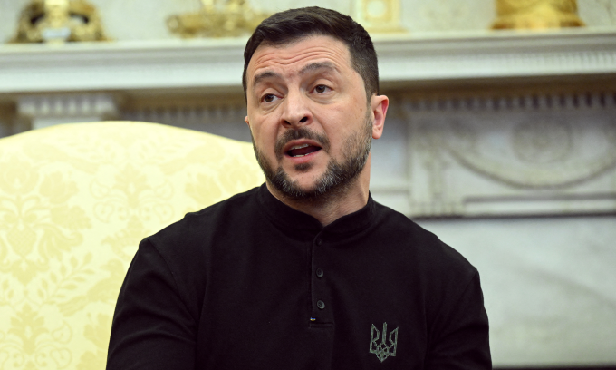 Ukrainians Rally Behind Zelensky After White House Clash with Trump