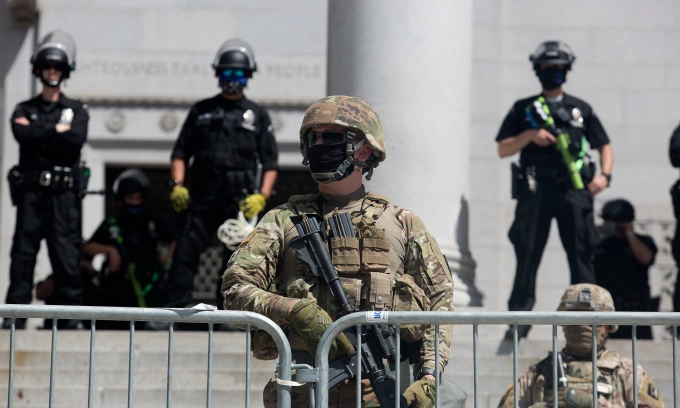 Trump Deploys 2,000 National Guard Troops to Los Angeles Amid Immigration Protests