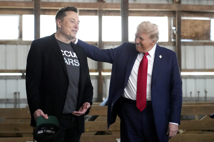 Trump Defends Elon Musk Amid Visa Controversy