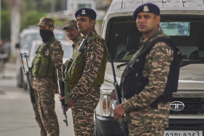 India and Pakistan Trade Accusations Over Ceasefire Violations Hours After Truce