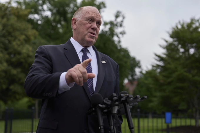 U.S. ‘Border Boss’ Denies Threatening to Arrest California Governor