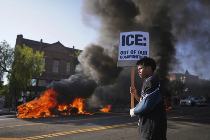 Why Los Angeles, a Sanctuary Haven, Became a Federal Flashpoint