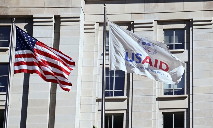 USAID Shuts Down Overseas Offices, Recalls Staff