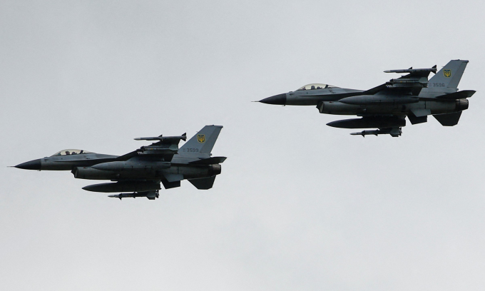 Ukraine’s F-16 May Have Been Shot Down by Friendly Fire Due to U.S. Tech Restrictions