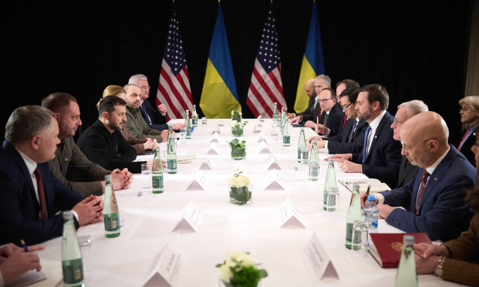 U.S. Vice President Meets Zelensky, Pledges Lasting Peace in Ukraine